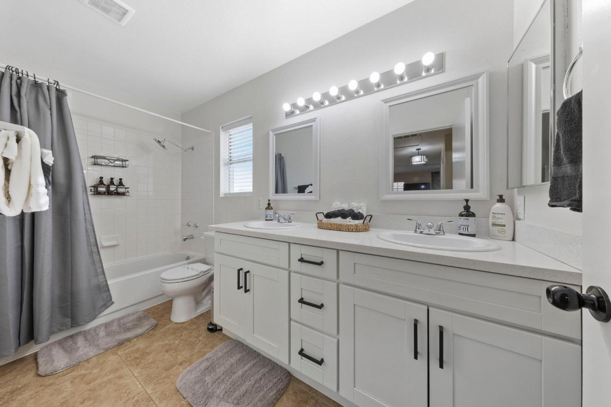 Zen - A Home Away From Home And In Heart Of Las Vegas Extérieur photo